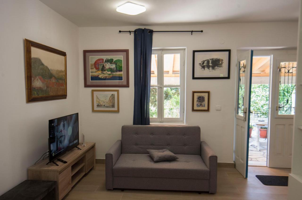 Roza Apartment Ston
